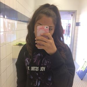 Meet your Posher, Jasmin